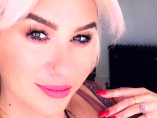 Madam Violet – STORY TIME – In celebration for being my