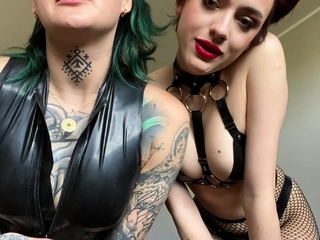 Newbie redhead MILF has facial