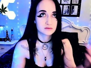 Scorching brunette from squirt masturbating on webcam