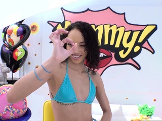 TRUE ANAL Alexis Tae needs it anally