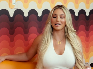 Novice Curvy Woman Blowjob and Cum on Face and Huge Boobs