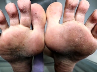 Princess Ivory – Tongue Scrub My Soiled Ft