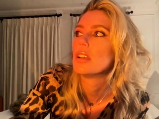 Diora Baird Scorching Livestream Video Leaked