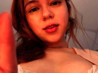 Novice Teen with Big Dildo Masturbating on Webcam