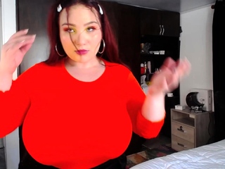 Beginner Ebony MILF Masturbating