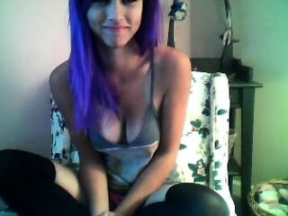 Brunette Solo Webcam Masturbation