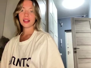 Novice blond woman with massive boobs getting fucked