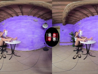 School lady presents her pretty ft