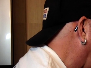 Selfmade gloryhole gaydaddy sucks cock