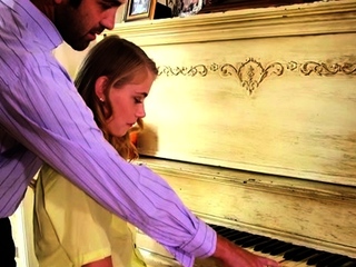 Tamara novice brunette teen fingering pussy out of doors