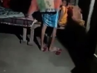 रात को सब सो जाने के बाद