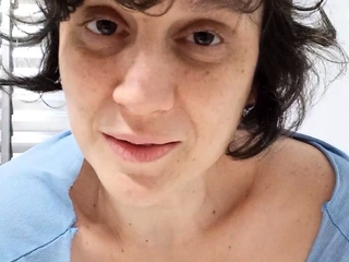 Love Chat Large Boobs Brunette Masturbating For Cam