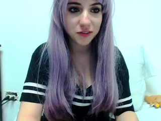 Novice webcam babe displaying her sexual items