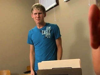Slim homo lad bonks his boyfriend in class till cumshot
