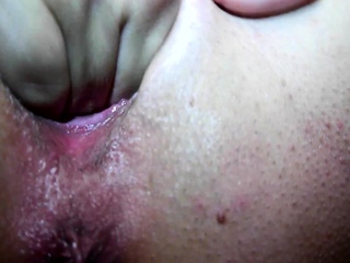 Beginner Shut Up Squirting Masturbation