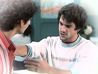 Elsa Pataky sizzling displaying us her breasts in some sizzling bra,