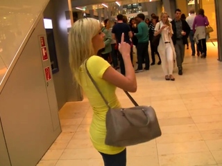 Newbie Blond Give Good POV Blowjob