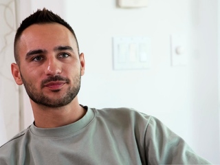 Blondie Chick Emily Jade Pleases Her Big Dicked Friend