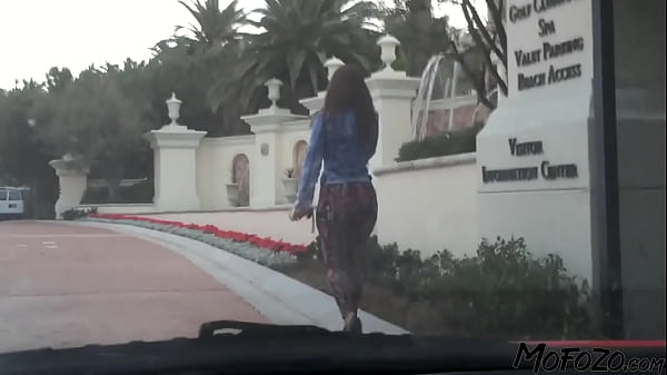 MOFOZO.com – Brunette Amateur Is Deep-throating The Cock