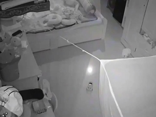 Sexy blonde amateur hidden cam HD videos