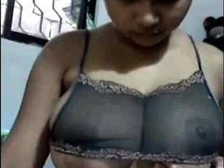 Indian Amateur Exposes Her Large Breasts on Webcam