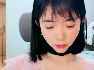 Sexy Amateur Preggo Girl in Webcam Free Big Boobs Porn Video