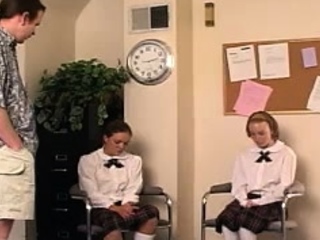 Small titted brunette teen fingering on the bed