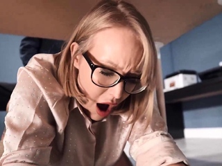 Virtual Fuckfest – Mackenzie Page / Brazzers