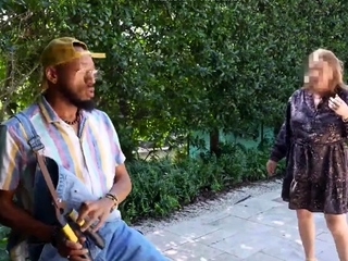 Gardener Fucks Pornstar In Clients Garden – Richh Des