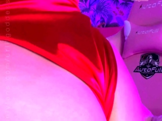 Love Chat Big Boobs Brunette Masturbating For Cam