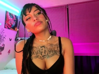 Sexy webcam brunette with big boobs