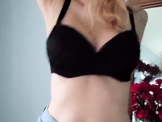 Solo Amateur Latina Teen With Big Boobs